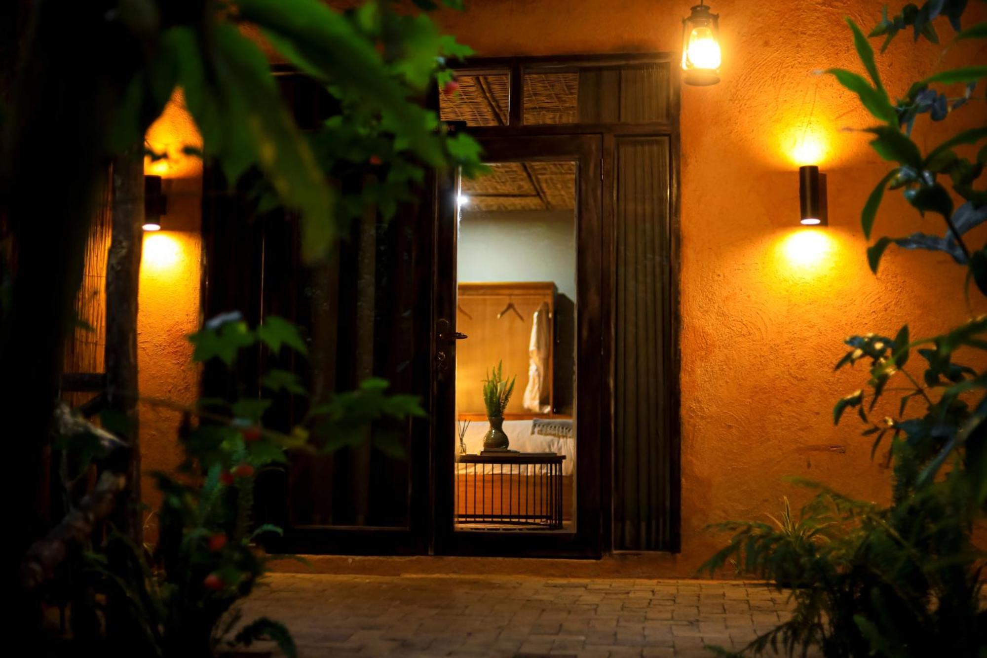 Sambora Kinigi Villa Exterior photo