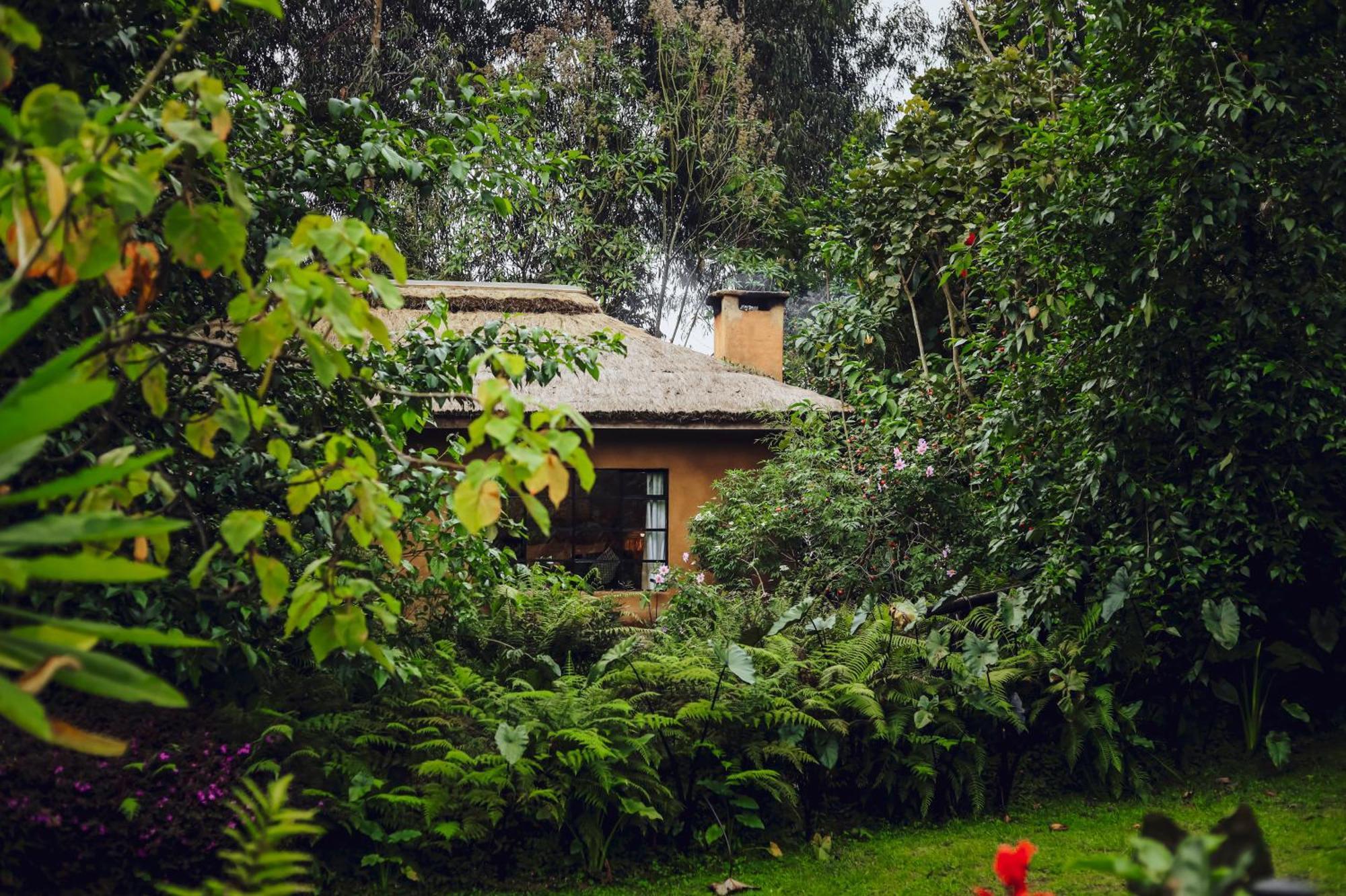 Sambora Kinigi Villa Exterior photo